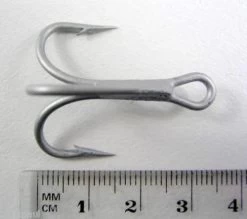 1 Box Of Mustad 7794 3x Strong Short Shank Treble Durasteel Fishing Hooks -Fishing Shop h7794ds2 0