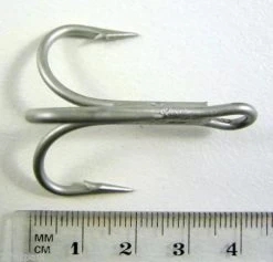 1 Box Of Mustad 7794 3x Strong Short Shank Treble Durasteel Fishing Hooks -Fishing Shop h7794ds4 0